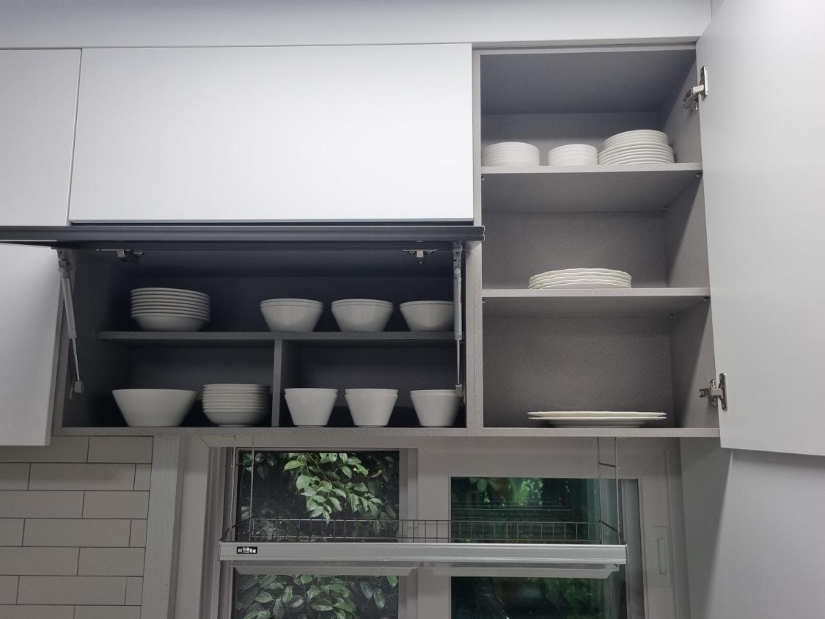 Gashi Sarang Bed & Breakfast ซอกวีโพ ภายนอก รูปภาพ